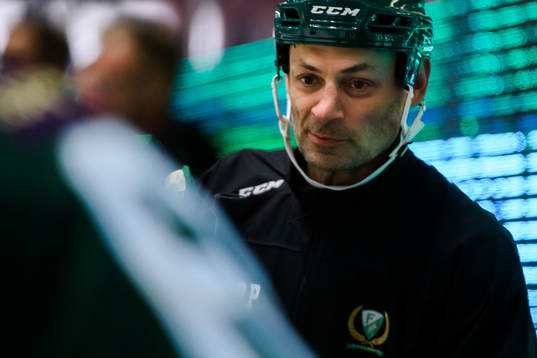 Färjestads assisterande tränare Peter Popovic