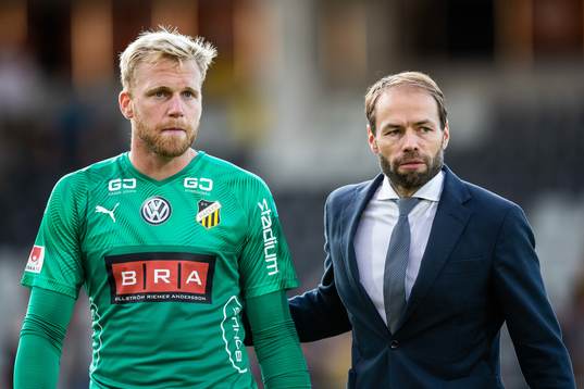 Goalkeeper Peter Abrahamsson and head coach Andreas Alm of