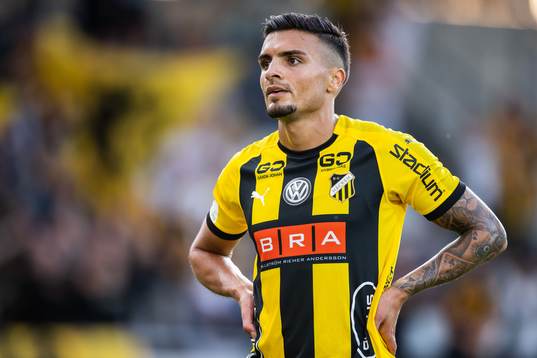 Ahmed Yasin of Häcken looks dejected