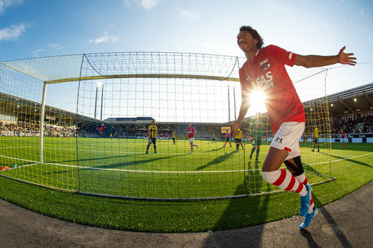 Calvin Stengs of AZ Alkmaar celebrates scoring 0-2