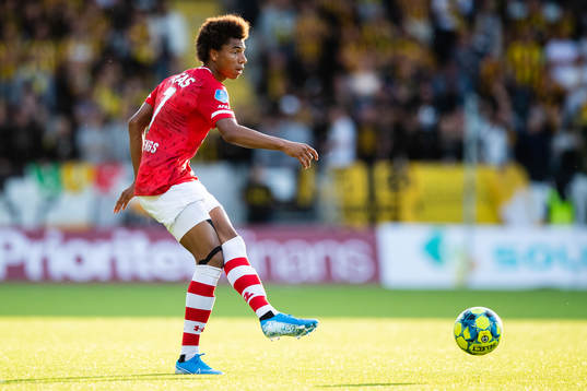 Calvin Stengs of AZ Alkmaar