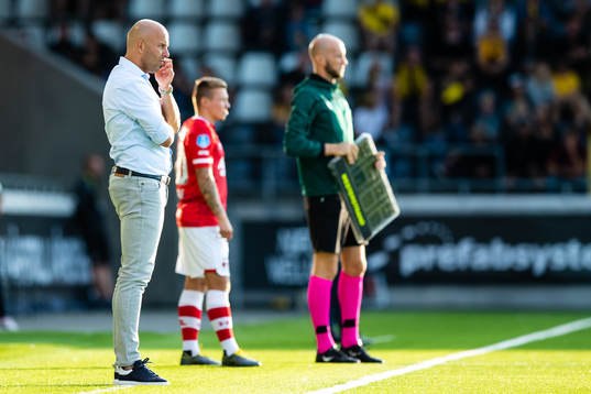 Head coach Arne Slot of AZ Alkmaar