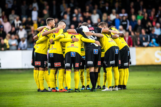 Mjällby innan fotbollsmatchen i superettan mellan Mjällby