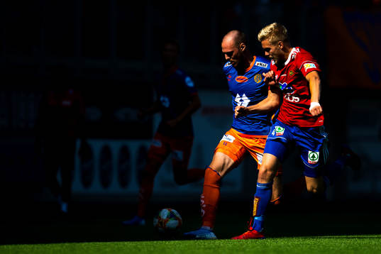 Aron Elís Thrándarson and Kim Eugen Skogsrud of Skeid