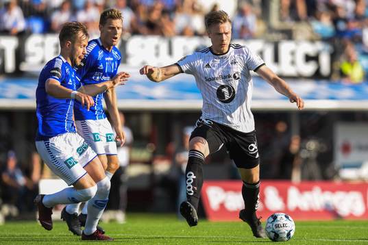 Kristoffer Zachariassen of Sarpsborg 08 and Alexander