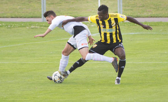 Bläddra bland fler bilder av Fotboll, division 2, IFK Hässleholm - Älmeboda/Linneryd