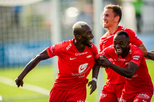Karamoko Daouda Bamba of Brann celebrates