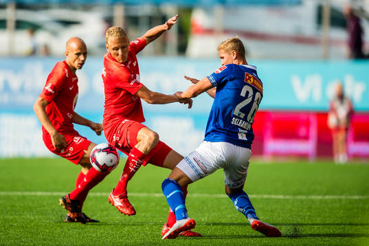 Kristoffer Ramos Barmen of Brann and Ola Selvaag Solbakken