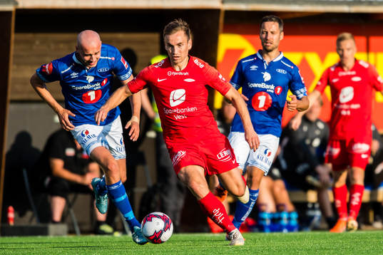 Magnus Blakstad of Ranheim and Amer Ordagic of Brann