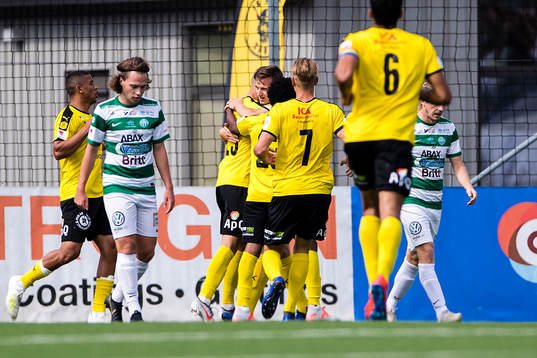 Frejs Leo Bengtsson jublar