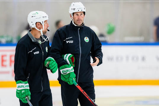 Tränare Cam Abbott och assisterande tränare Jan Larsson