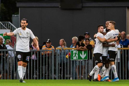 Bläddra bland fler bilder av Fotboll, Allsvenskan, Örebro - IFK Göteborg