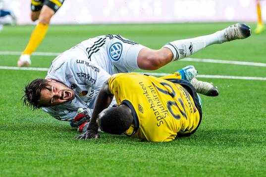 Djurgårdens målvakt Tommi Vaiho och Elfsborgs Marokhy