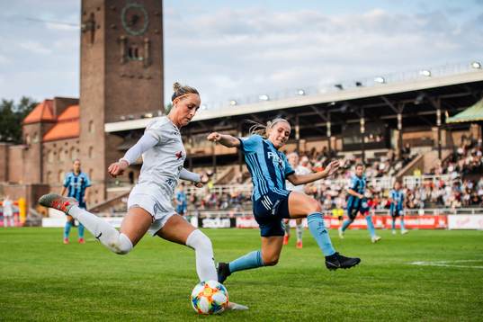 Rosengårds Sanne Troelsgaard  och Djurgårdens Gudrun