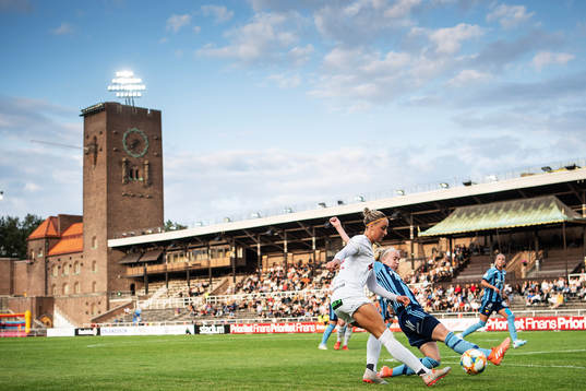 Rosengårds Sanne Troelsgaard  och Djurgårdens Gudrun