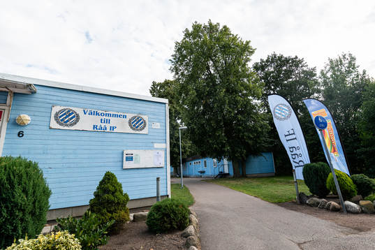 Generell vy över entrén till Råå IP