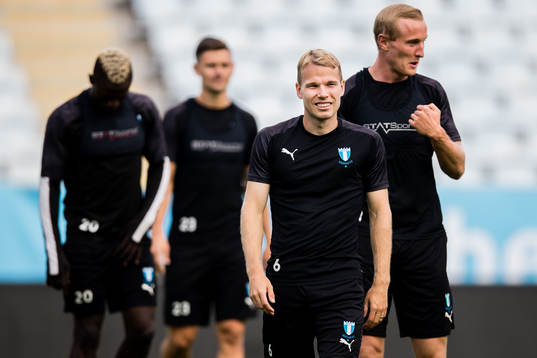 Oscar Lewicki of Malmö FF
