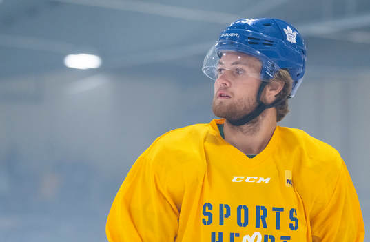 Bläddra bland fler bilder av Ice Hockey, NHL, Exhibition Game