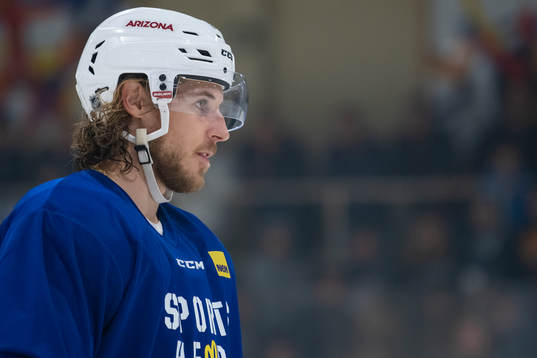 Adrian Kempe of NHL Allstar Team