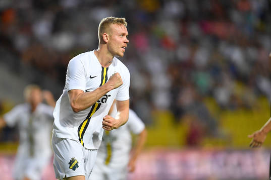 Kolbeinn Sigthorsson of AIK celebrates