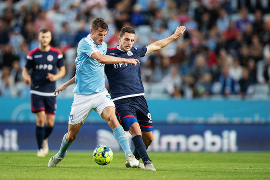 Markus Rosenberg of Malmö FF and Irfan Hadzic of Zrinjski