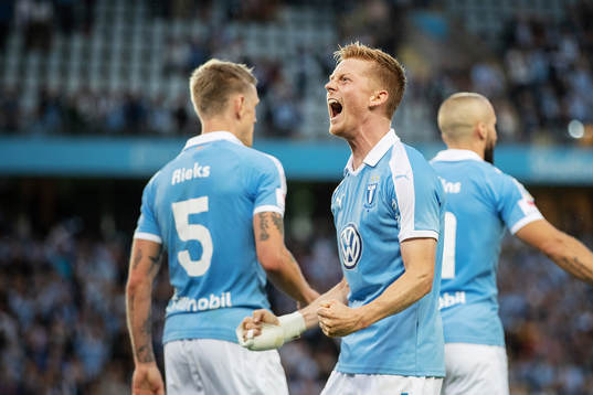 Anders Christiansen of Malmö FF celebrates