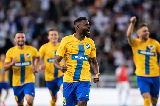 Maic Sema of IFK Norrköping celebrates