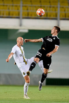 Per Karlsson of AIK and Artem Hordiienko of Sheriff