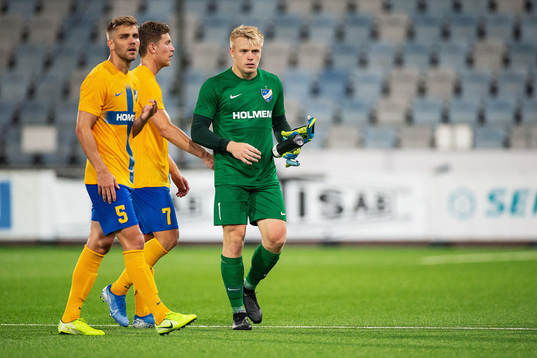 Christoffer Nyman, Alexander Fransson and goalkeeper Isak
