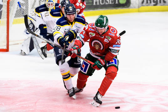 s Anton Bengtsson och Frölundas Johan Sundström