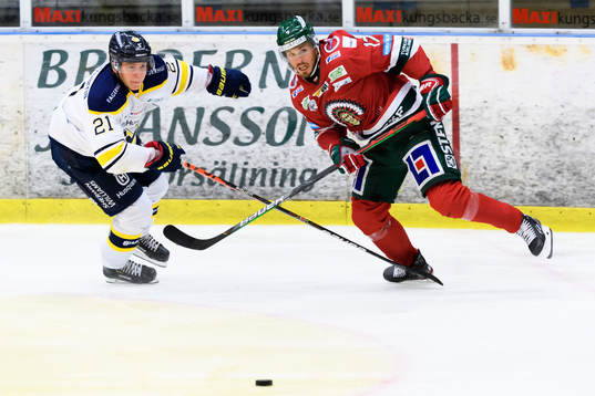 s Helge Holmstrand och Frölundas Sebastian Stålberg