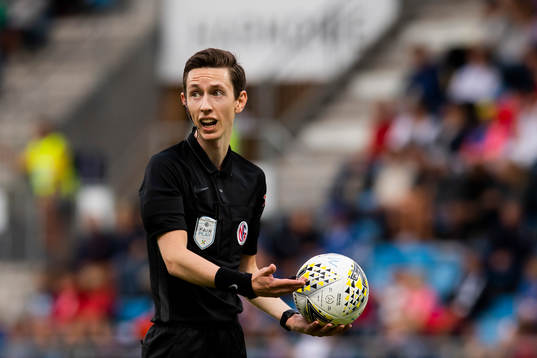 Sivert Amland, referee