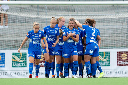 Eskilstunas spelare jublar