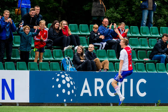 Robin Rasch of KFUM celebrates