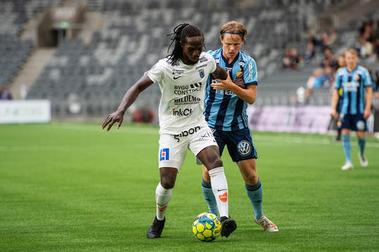 Sirius Kebba Ceesay och Djurgårdens Oscar Pettersson