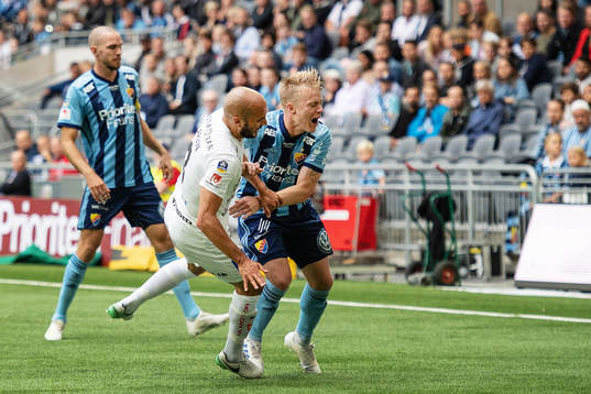 Sirius Karl Larson och Djurgårdens Elliot Käck