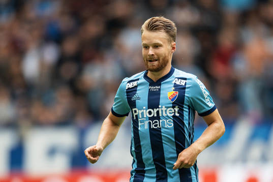 Djurgårdens Jacob Une Larsson