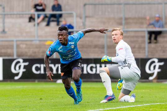 Halmstads Thomas Boakye jublar