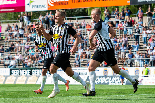 Landskronas Linus R Olsson jublar
