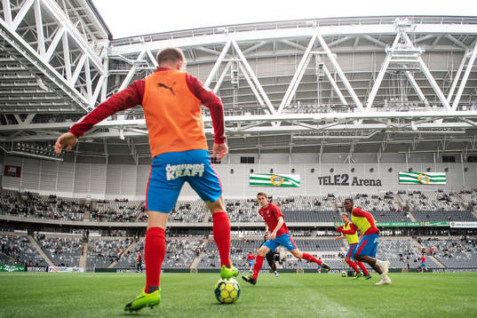 Helsingborgs spelare värmer upp