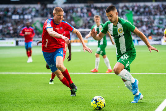 Helsingborgs Markus Holgersson och Hammarbys Vladimir Rodic