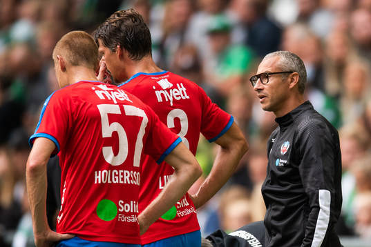 Helsingborgs tränare Henrik Larsson med Markus Holgersson