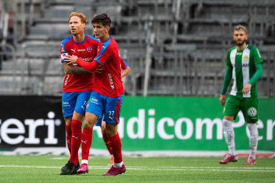 Helsingborgs Alexander Farnerud och Armin Gigovic jublar