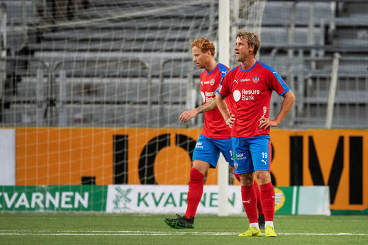 Helsingborgs Alexander Farnerud och Max Svensson deppar