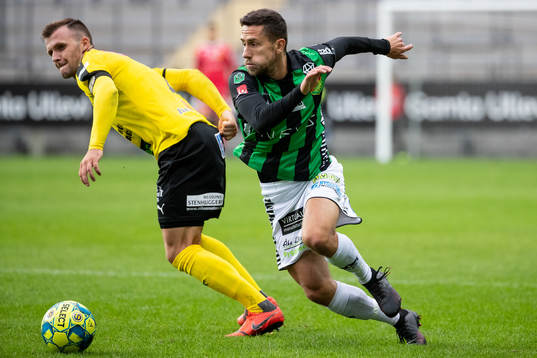 GAIS Predrag Randelovic och Mjällbys Adi Terzic