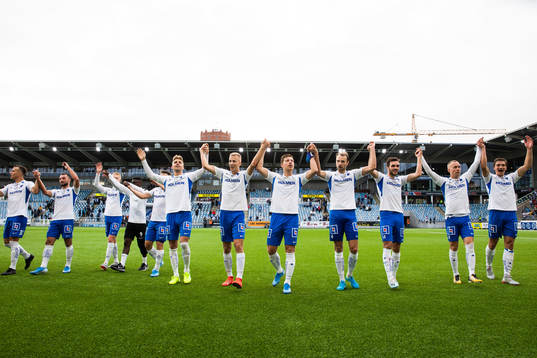 IFK Norrköpings spelare jublar