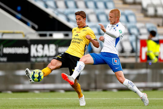 Elfsborgs Simon Olsson och IFK Norrköpings Kalle Holmberg