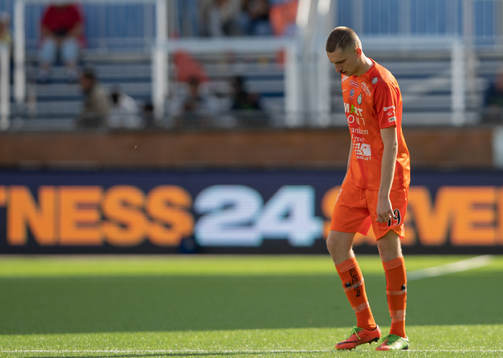AFC Eskilstunas Adnan Catic deppar