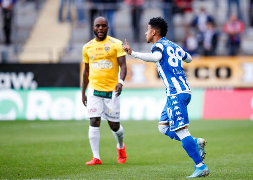 IFK Göteborgs Tobias Sana byts in