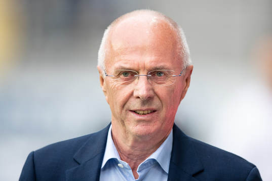 Sven-Göran Eriksson på besök innan fotbollsmatchen i